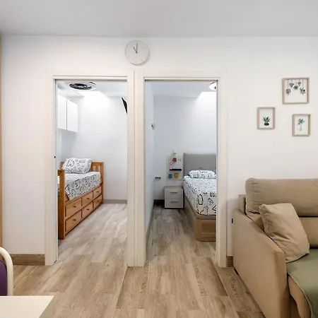 Coqueta Vivienda En Zona Tranquila *
